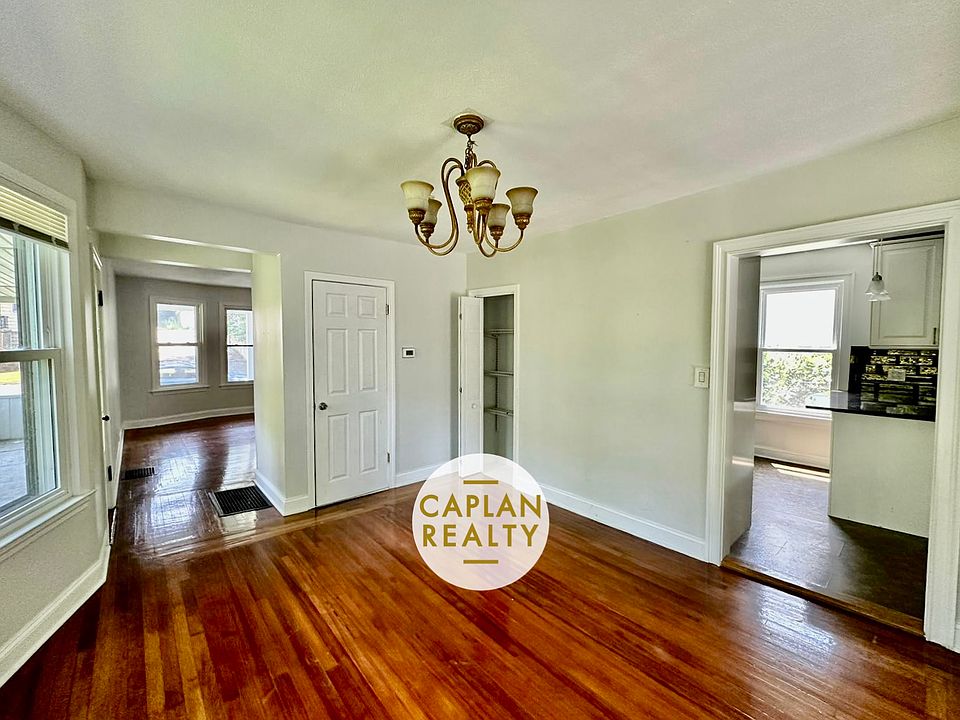 1st image of 462 Woodward Ave #1