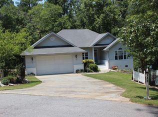 145 Godfrey Dr, Mc Cormick, SC 29835