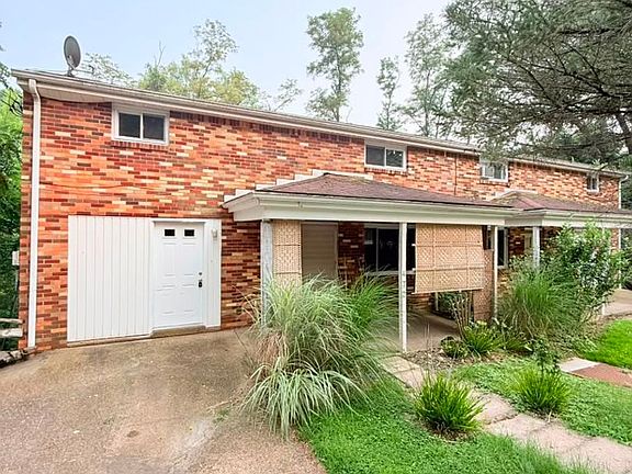 3rd image of 472-474 Guylyn Dr