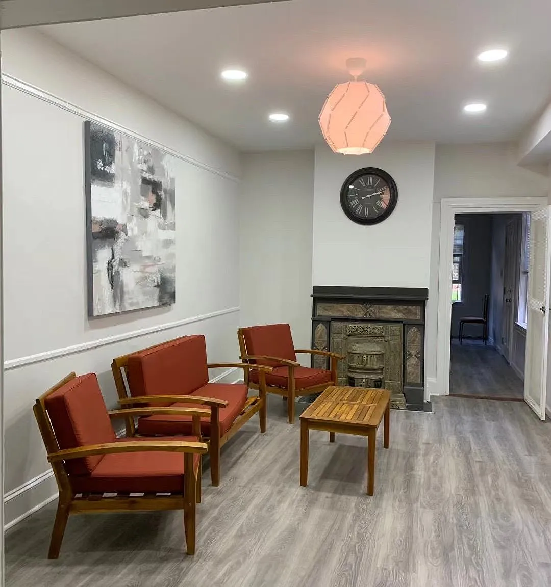 2 bed, 2519 sqft, $2,000 — Photo 4