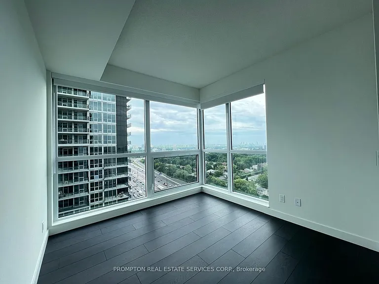 27 McMahon Dr #2302 — Photo 17