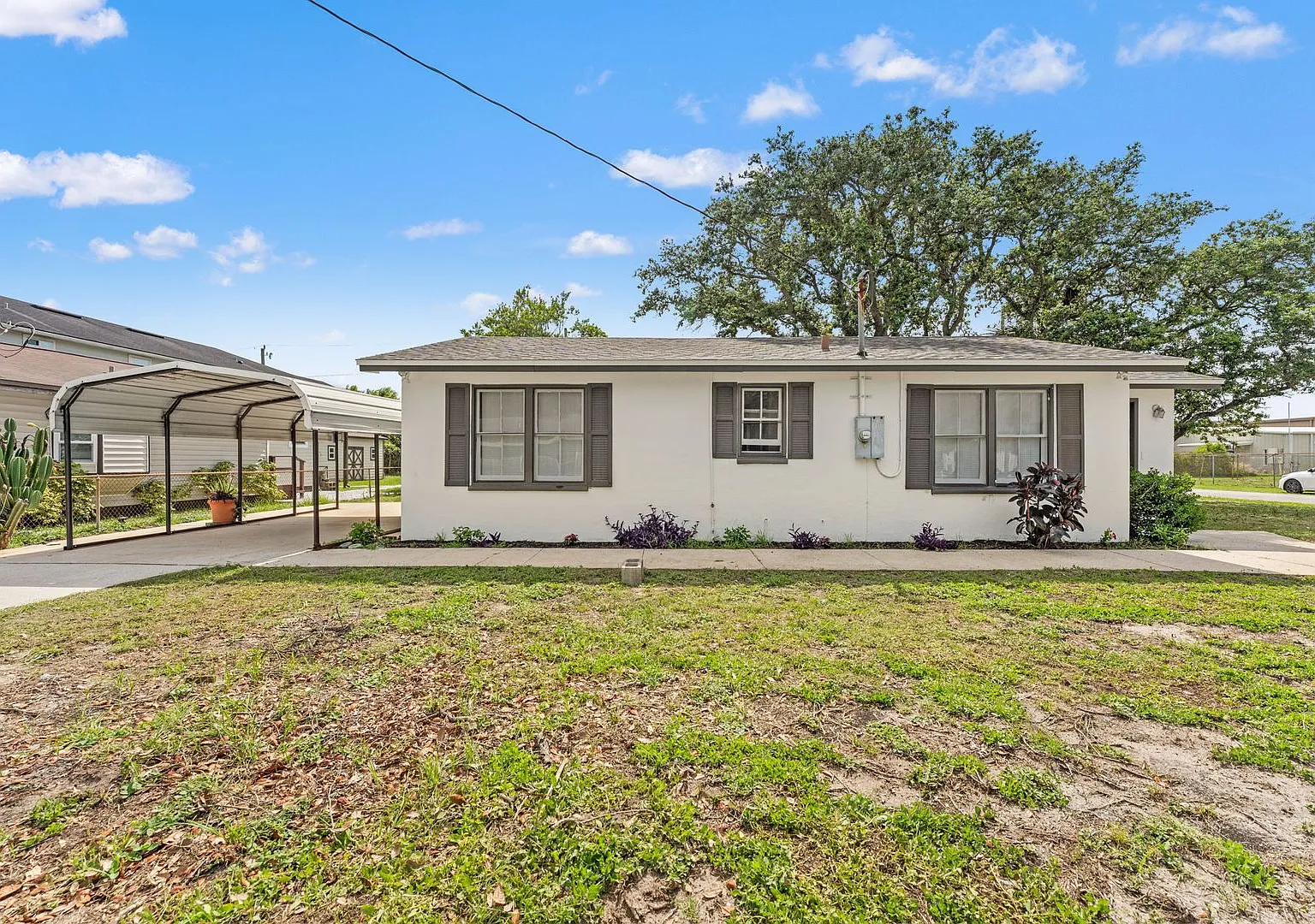 2 Bed 1.5 Bath Jax Beach - Walk to the Beach- Newly remodeled — Photo 2