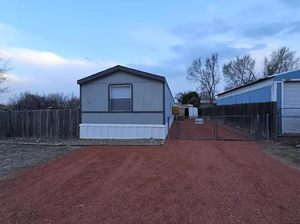172 E Countryside Dr, Pueblo West, CO 81007