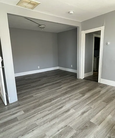 51-53 Bellevue Ave #3R — Photo 2