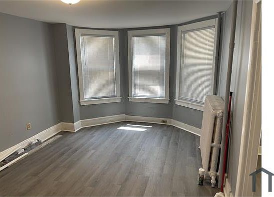 1st image of 600 N West St #F