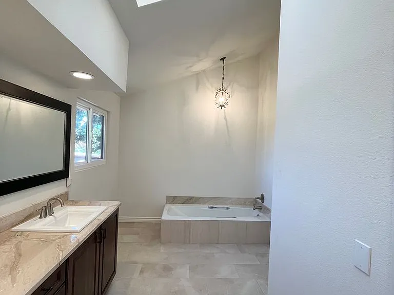4925 Regla Ct — Photo 24