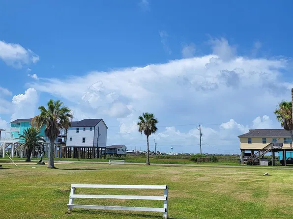 353 5th St Lot 353, Galveston, TX 77550