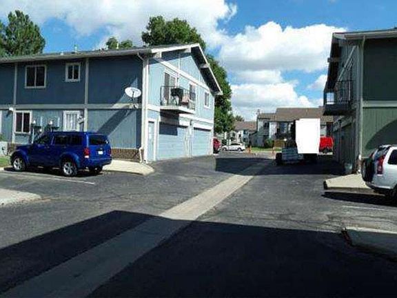 2nd image of 1263 S Wheeling Way