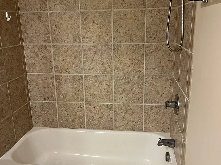 2672 Gardenia Ave #1 — Photo 17
