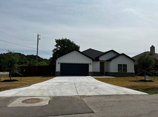 6432 Willard Rd, Fort Worth, TX 76119