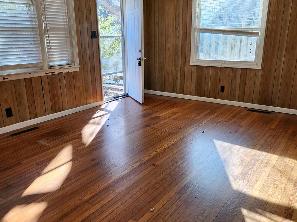 565 N Nash St, Hillsborough, NC 27278 Zillow