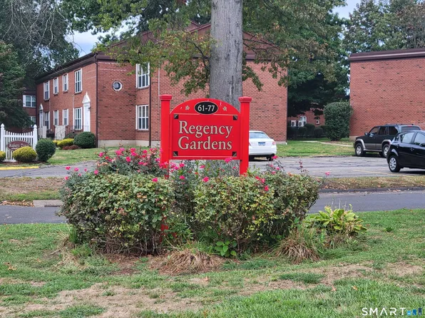 63 Robert Treat Dr #5, Milford, CT 06460