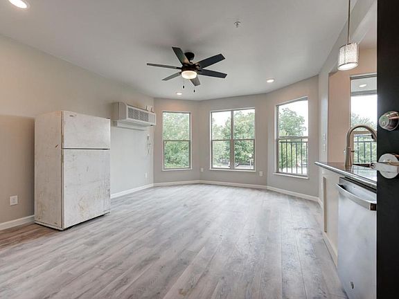 4th image of 222 S University Blvd APT 4
