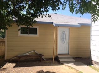 1139 1/2 Franklin St, Red Bluff, CA 96080