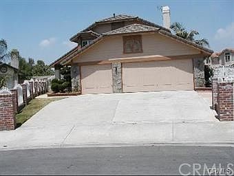 1st image of 13121 Zenobia Ct