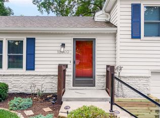 10200 Outlook Dr, Overland Park, KS 66207