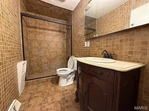 4th image of 1211 College St