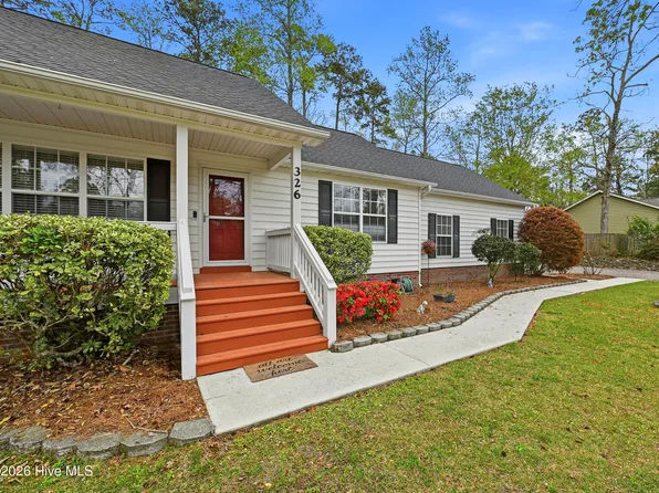 326 Knollwood Drive, Hampstead, NC 28443