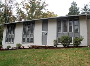 717 Crest Forest Rd, Knoxville, TN 37923