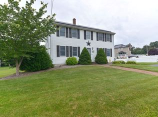162 Lussier Ave, Attleboro, MA 02703