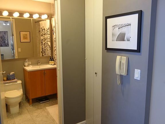 5th image of 2 S End Ave APT 8K