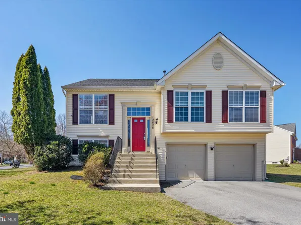 12828 Dunkirk Dr, Upper Marlboro, MD 20772