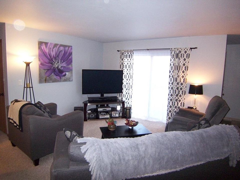 1st image of N110W17155 Ashbury Ln APT 1