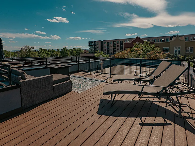 2740 N Clay St — Photo 29