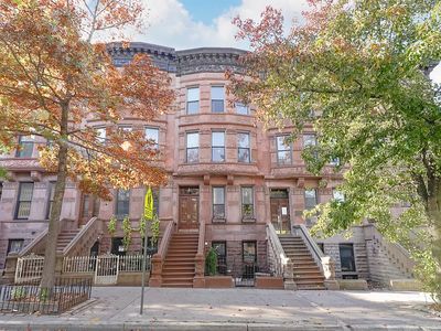 352 Convent Ave, New York, NY, 10031