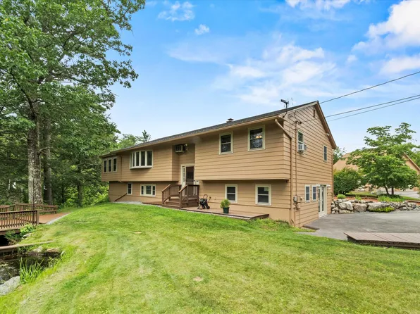 15 Boulder Drive, New Boston, NH 03070