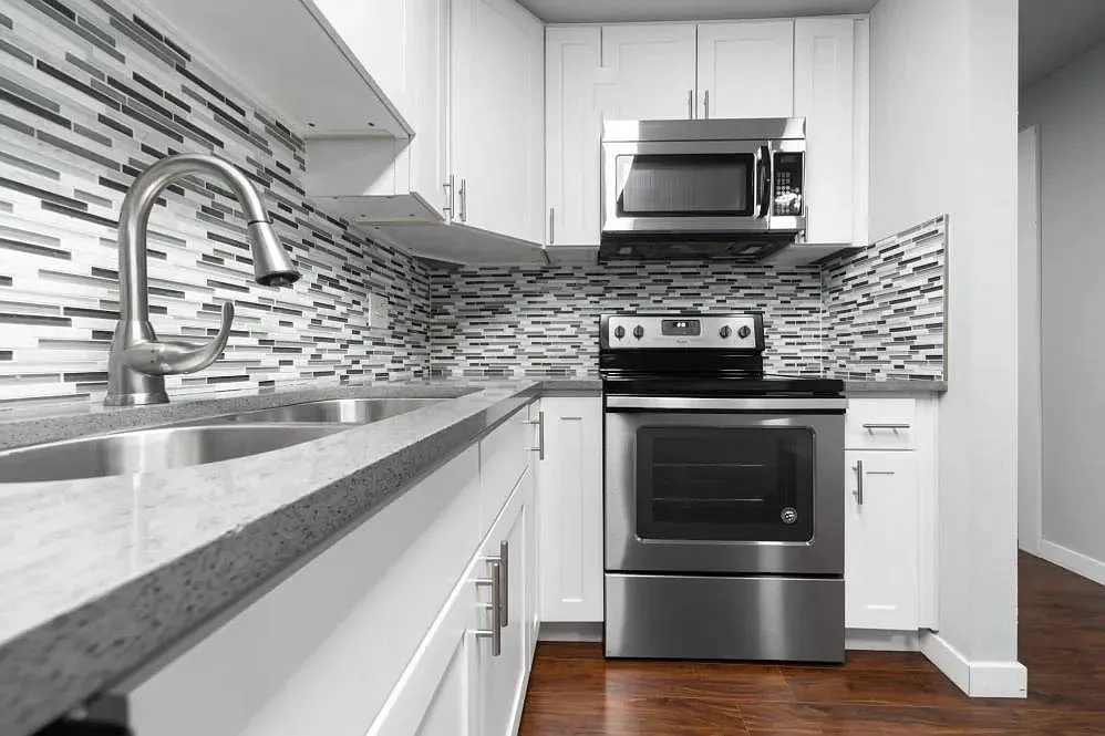 Lantera Apartments — Photo 4