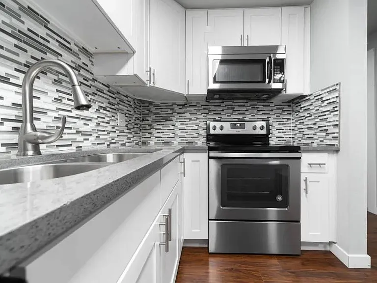 Lantera Apartments — Photo 4