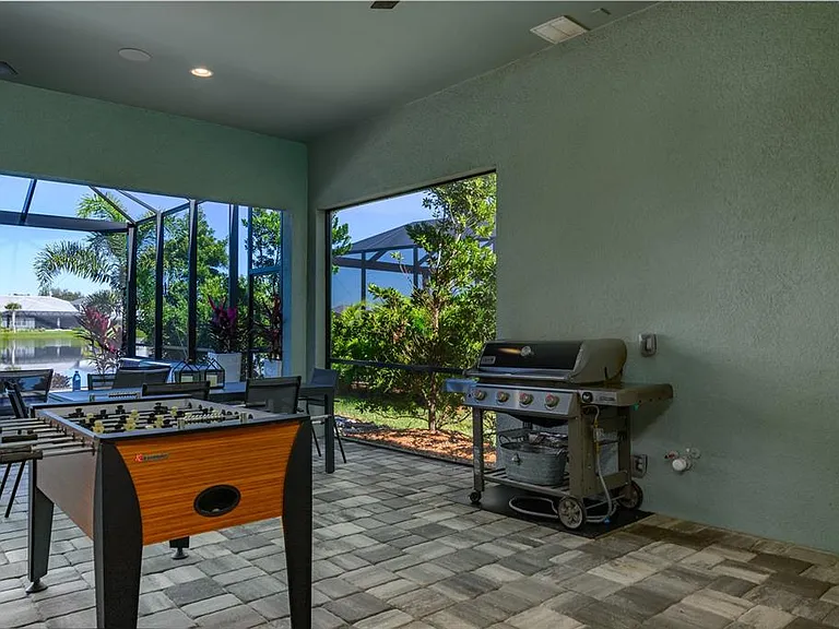 12203 Seabrook Ave — Photo 23