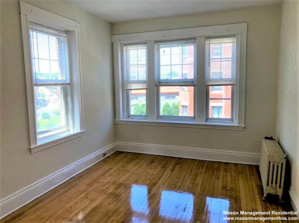 32 Reedsdale St, Allston, MA