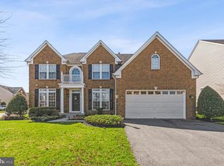 6758 Edgartown Way, Gainesville, VA 20155