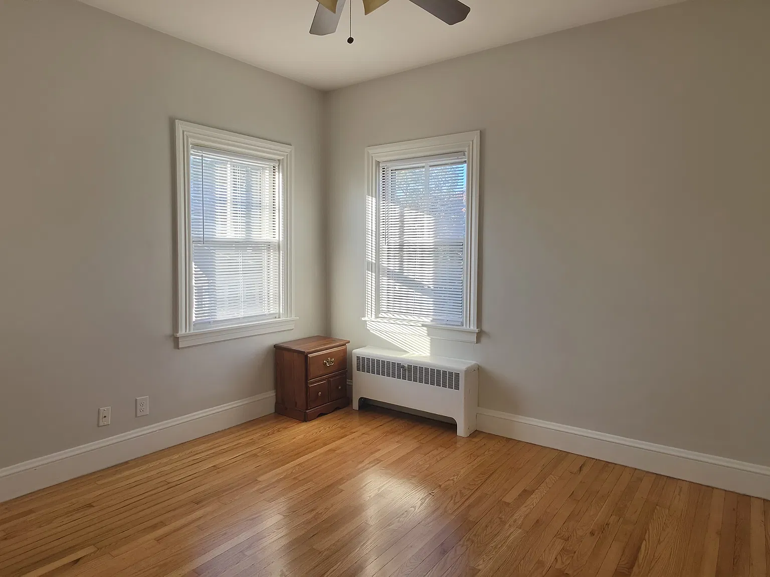 1 bed, 750 sqft, $1,600 — Photo 3