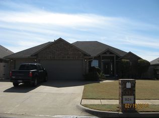 1824 Napa Valley Rd, Edmond, OK 73013