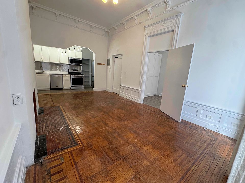 1st image of 343 W 87th St APT 3