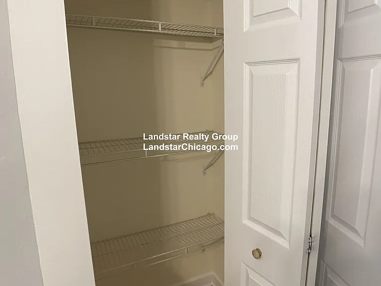 2453 N Spaulding Ave #3 — Photo 15