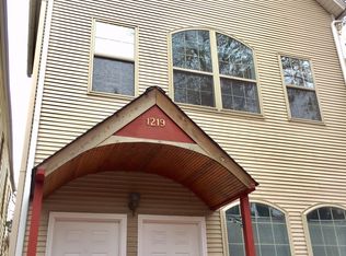 1219 W George St, Chicago, IL 60657