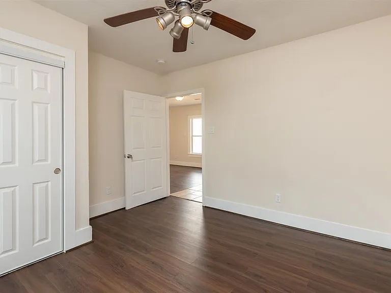 3406 Michigan St — Photo 22