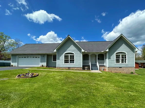 133 Peach Tree Dr, Lewisburg, WV 24901