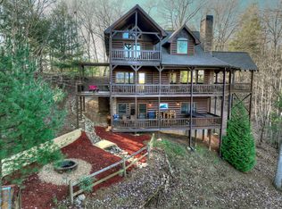 164 Flagpole Cir, Ellijay, GA 30540