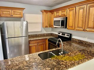 1477 Lake Crystal Dr APT F, West Palm Beach, FL 33411