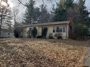 27 Donnelly Rd, Spencer, MA 01562