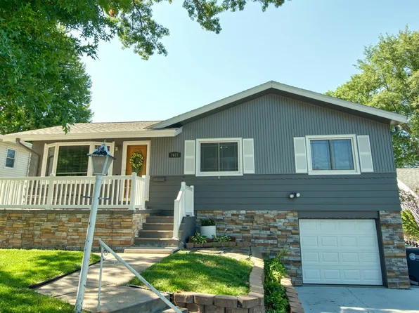 7617 Nina St, Omaha, NE 68124