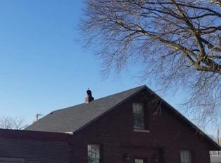 225 S Main St, Lacon, IL 61540