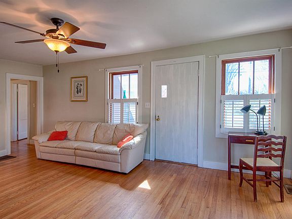 5th image of 3124 Clearview St