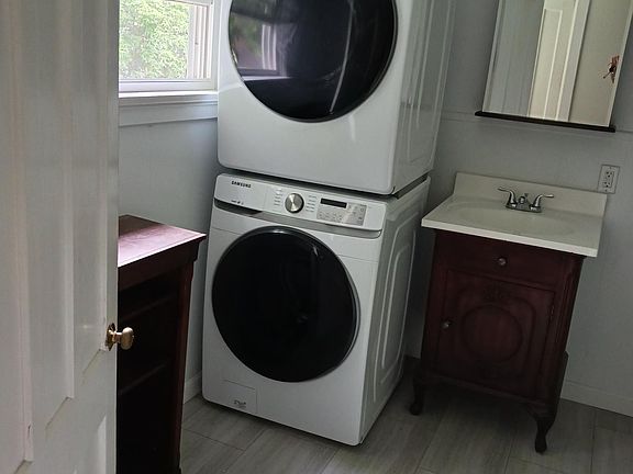 washer dryer is 2 yrs old and located on second floor in bathroom