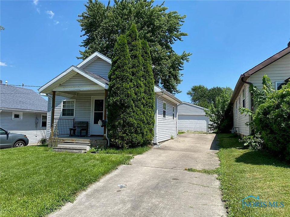 1st image of 1919 Sheffield Pl